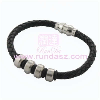 Leather bracelets 