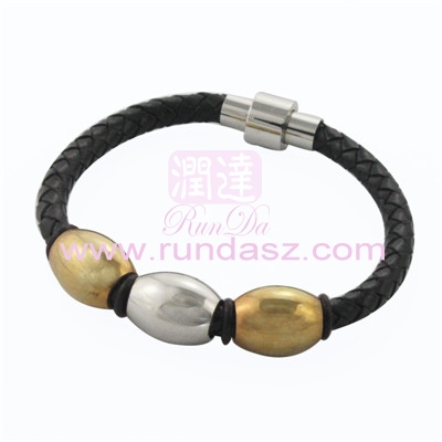 Leather bracelets 