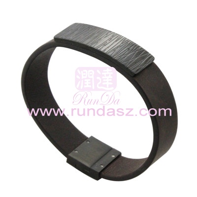 Leather bracelets 