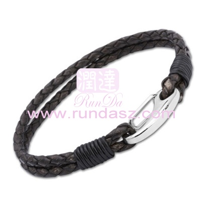 Leather bracelets 