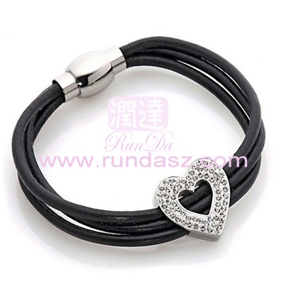 Leather bracelets 