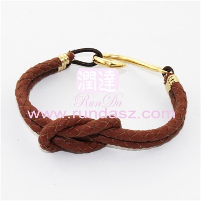 Leather bracelets 