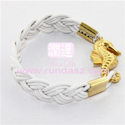 Leather bracelets 