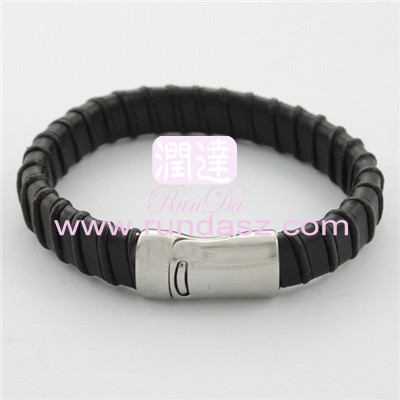 Leather bracelets 