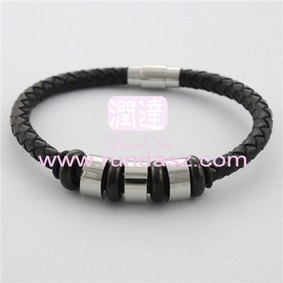 Leather bracelets 