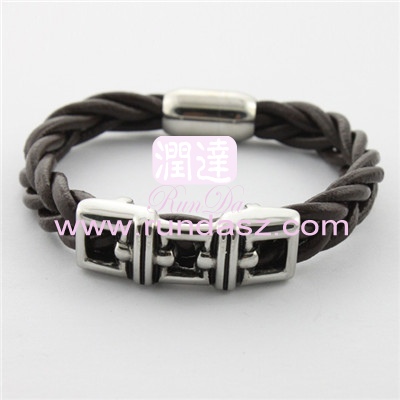 Leather bracelets 