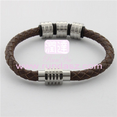 Leather bracelets 