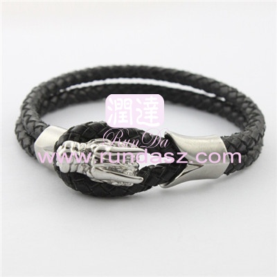 Leather bracelets 