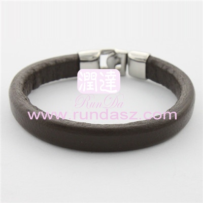 Leather bracelets 