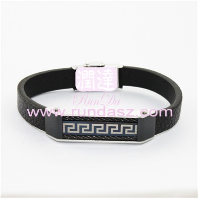 Leather bracelets 