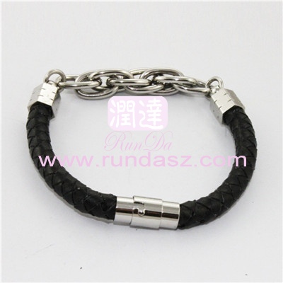 Leather bracelets 