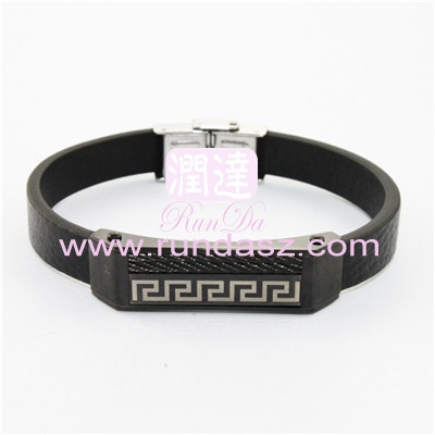 Leather bracelets 