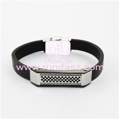 Leather bracelets 