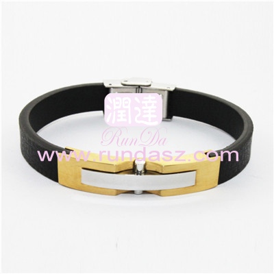 Leather bracelets 