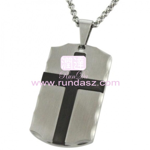 cross pendant 