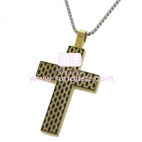 cross pendant 