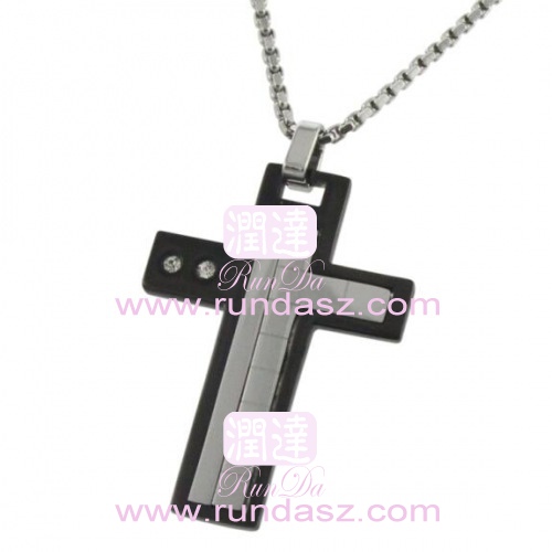 cross pendant 