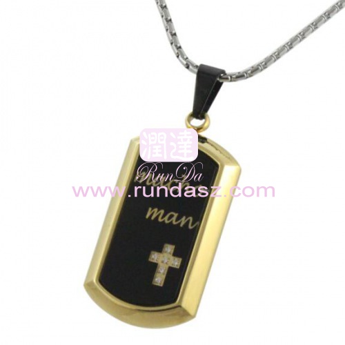 gold pendant  