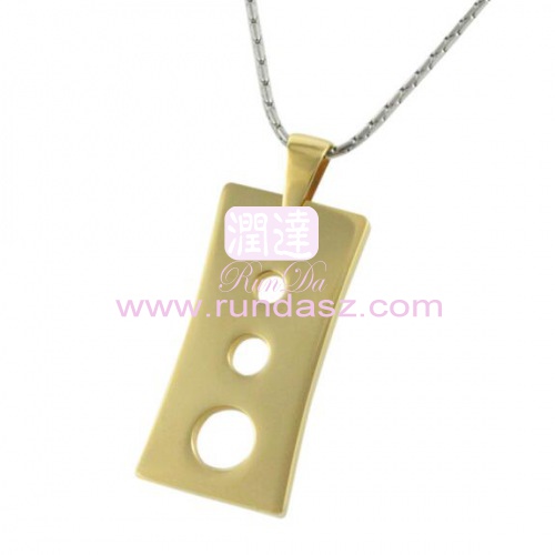 gold pendant  
