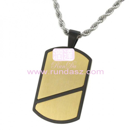gold pendant  
